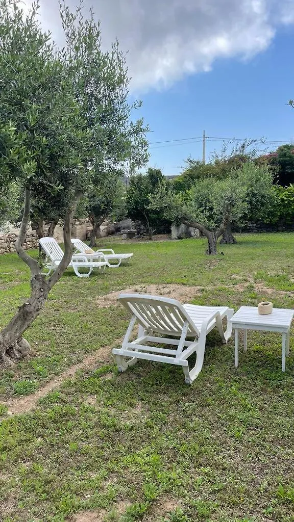 Calafato Guest House Favignana Italien
