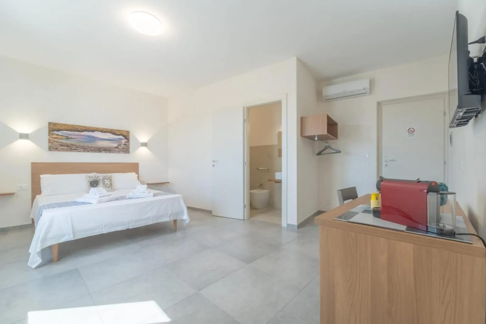 Calafato Guest House فافينانا