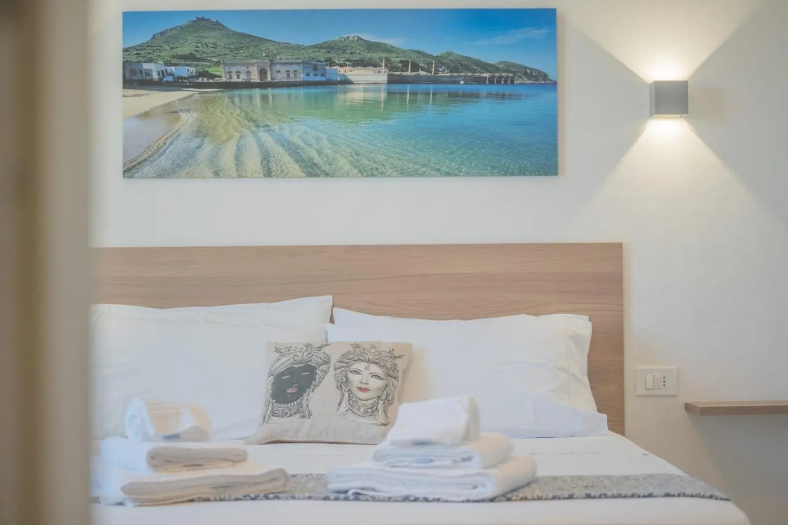Calafato Guest House فافينانا